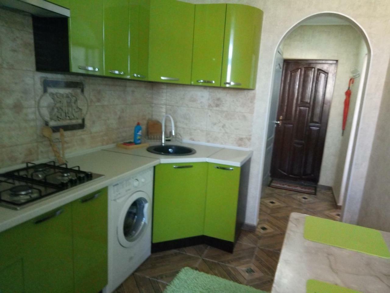 Зарванская Стрит 9 Apartment Kamianets Podilskyi Bagian luar foto